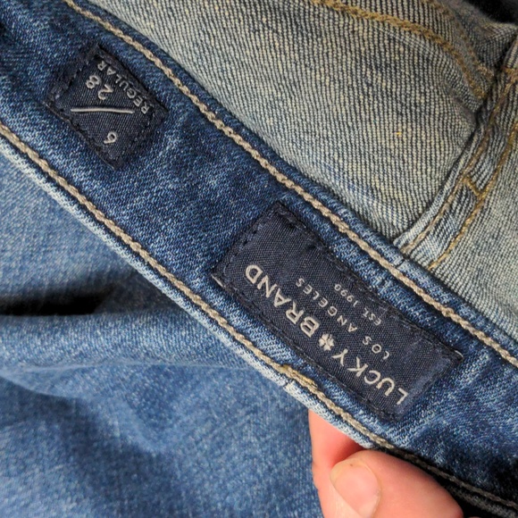 Lucky Brand Low Rise Bootcut Lolita Jeans Y2K Size 6/28 - Picture 8 of 8